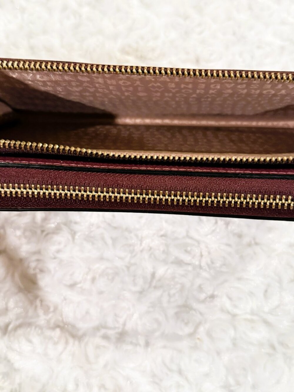Kate Spade New York Double Zip Wristlet Wallet Burgandy Pebble Leather - Picture 7 of 11